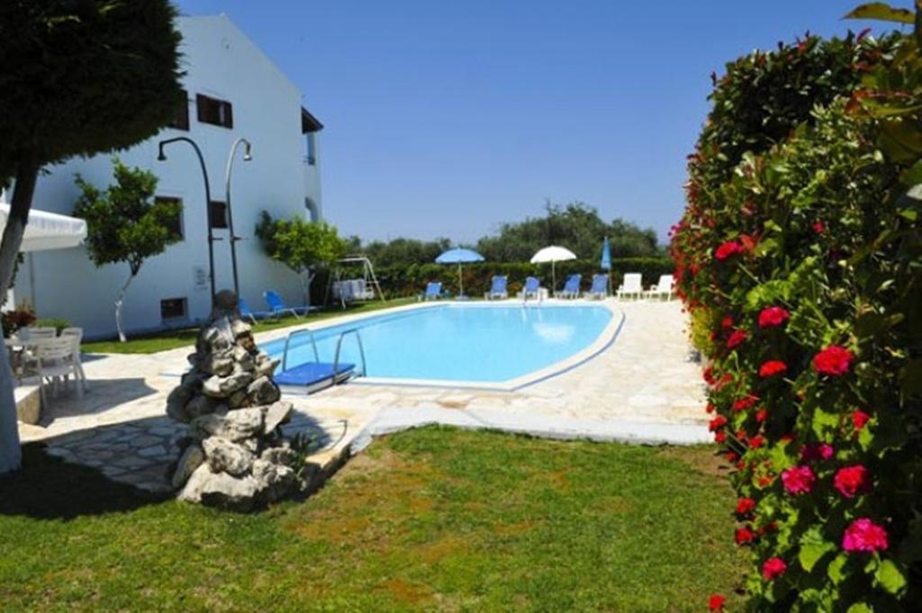 Aparthotel Irene 2*