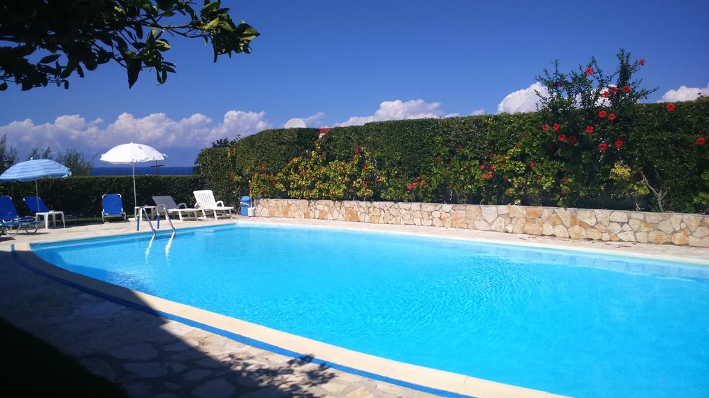 Aparthotel Irene 2*